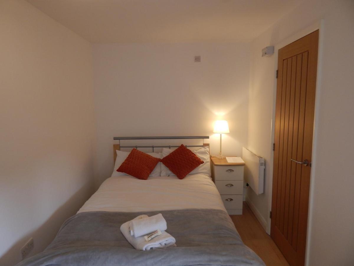 Modern, Well Located En-Suite Rooms With Parking And All Facilities Cambridge  Exterior foto
